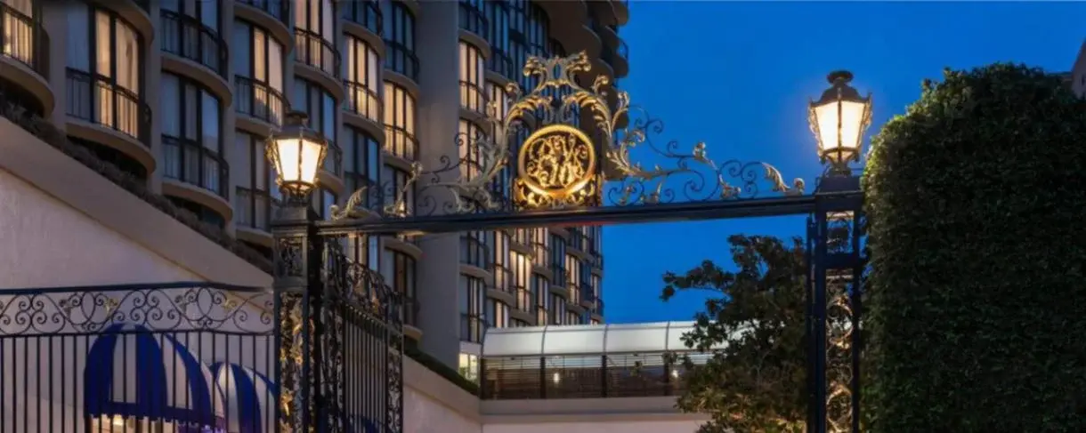 Beverly Wilshire, a Four Season Hotel-1